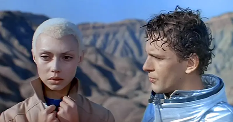 Кадр из фильма "Через тернии к звёздам"