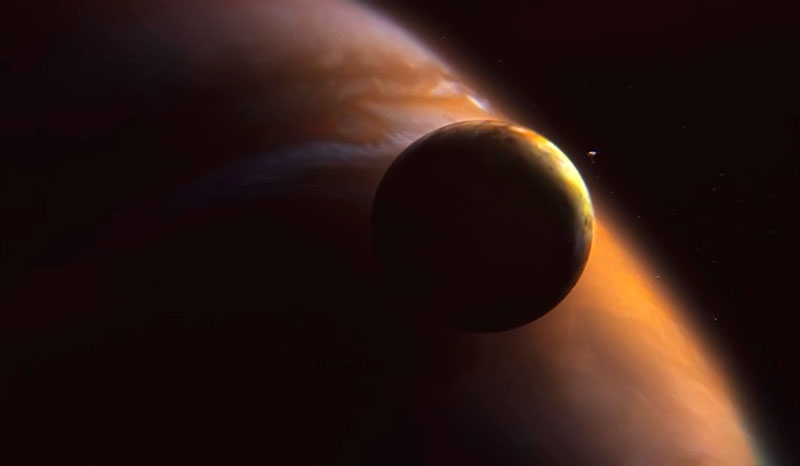 Ио, спутник Юпитера, и станция рядом с ней. Кадр из фильма "Ио"