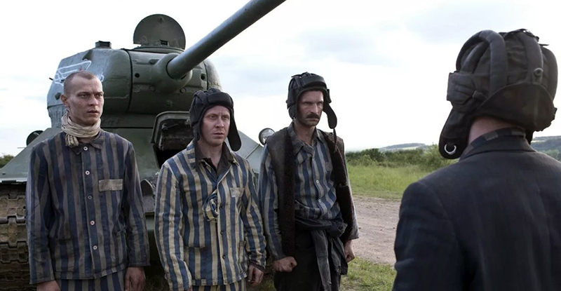 Кадр из фильма "Т-34"