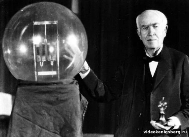 Томас Эдисон и его лампочка