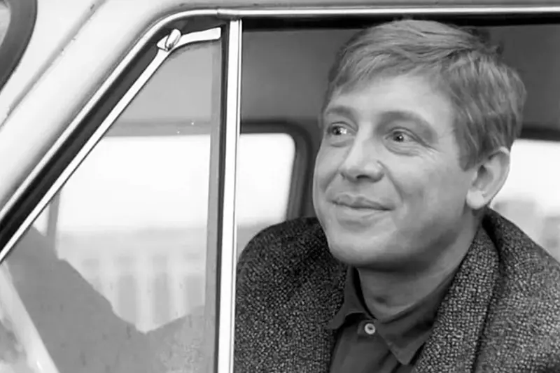 «Берегись автомобиля» (1966): масштаб аферы Деточкина, если считать по сегодняшним ценам 4 Иннокентий Смоктуновский в роли Деточкина